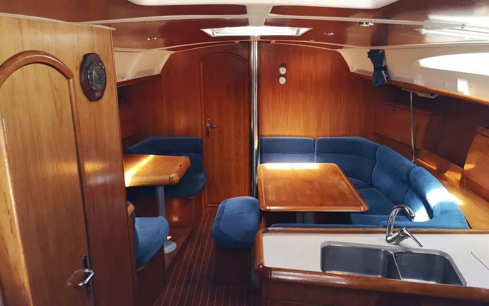 slider 4 Jeanneau Sun Odyssey 40