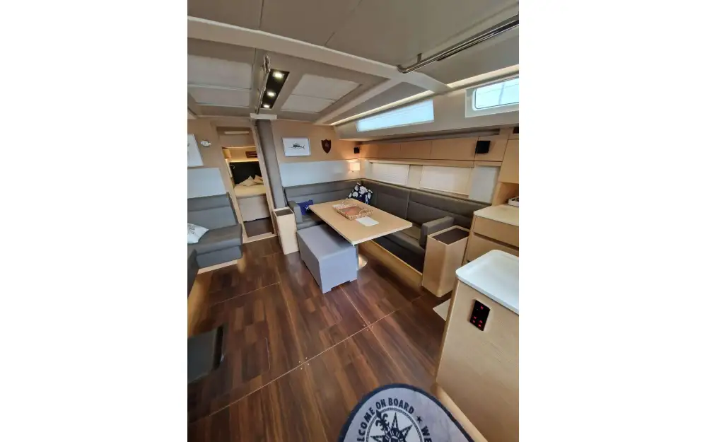 slider 13 Hanse  548
