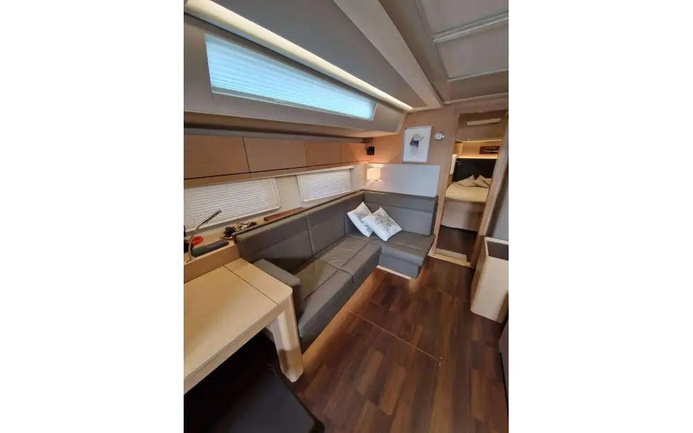 slider 1 Hanse  548