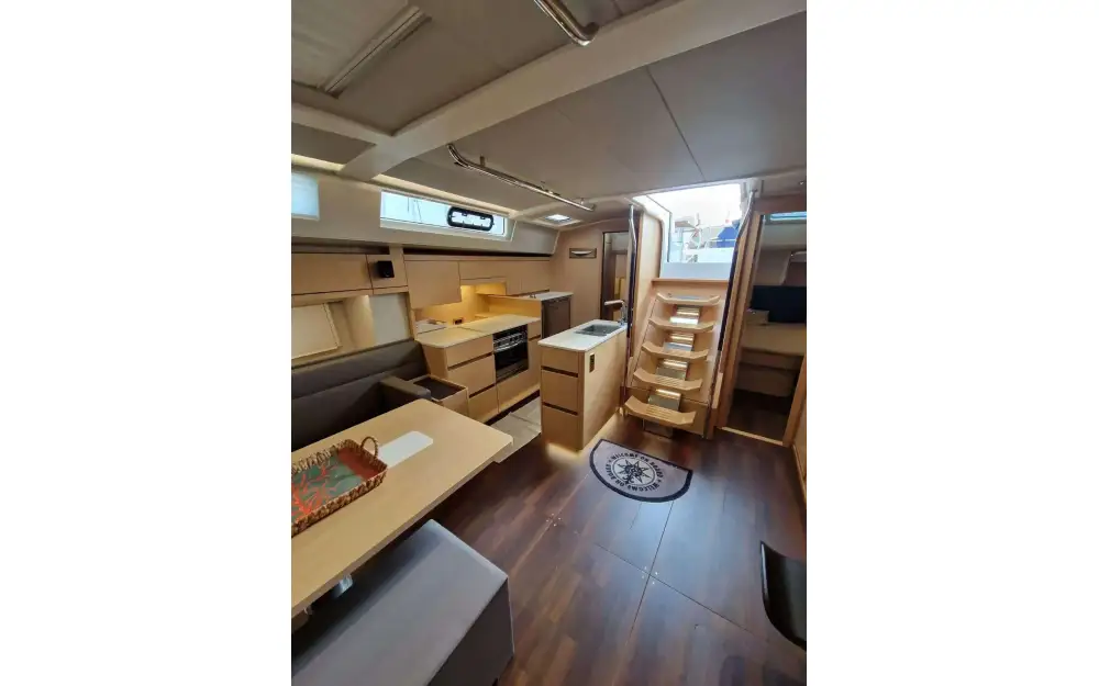 slider 22 Hanse  548