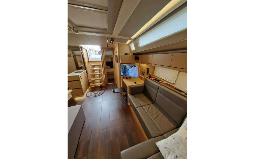 slider 23 Hanse  548
