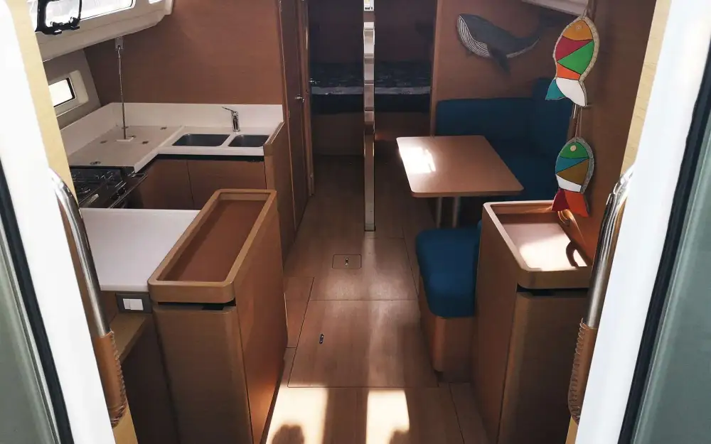 slider 10 Jeanneau Sun Odyssey 440