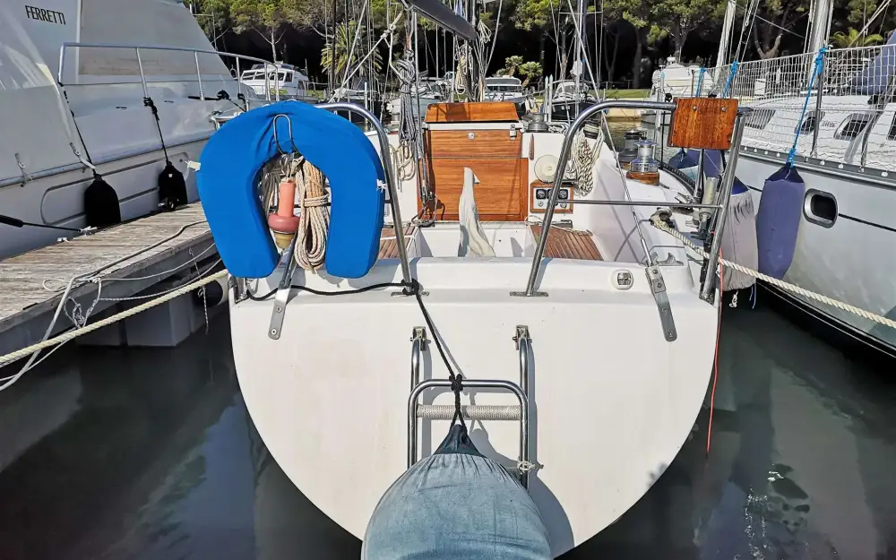 slider 8 Power Marine Manta Koala 34