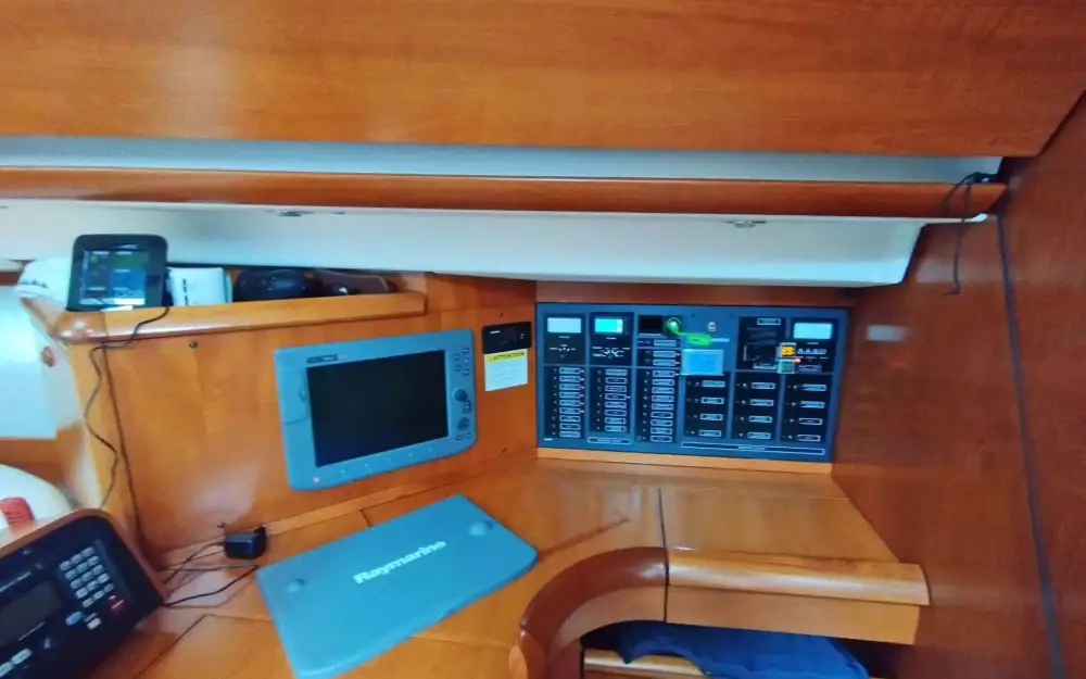 slider 9 Jeanneau Sun Odyssey 54 DS