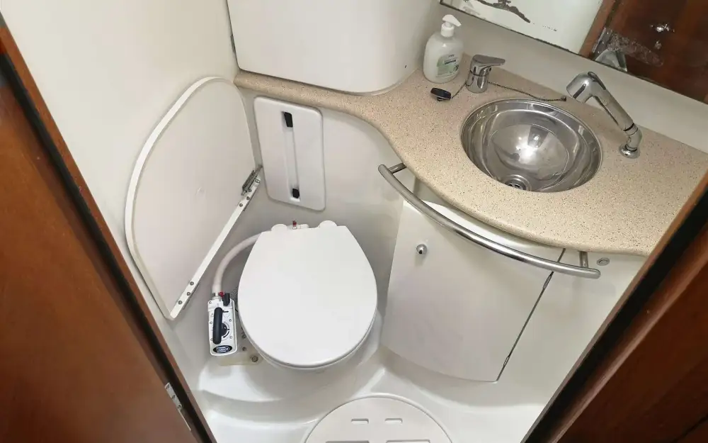 slider 17 Jeanneau Sun Odyssey 54 DS