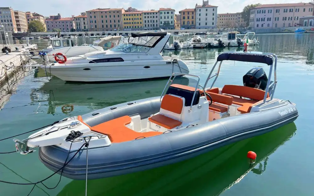 slider 0 Marlin Boat  24 X