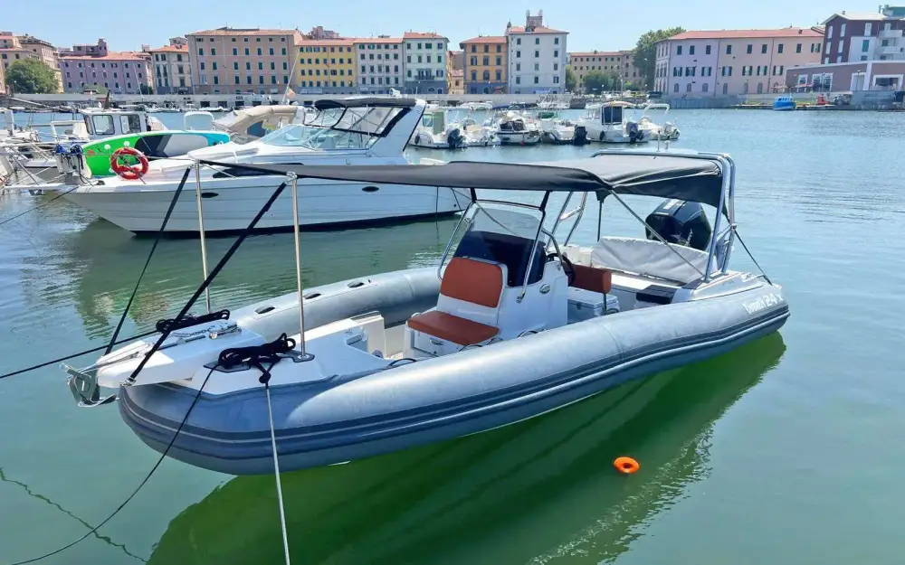 slider 6 Marlin Boat  24 X