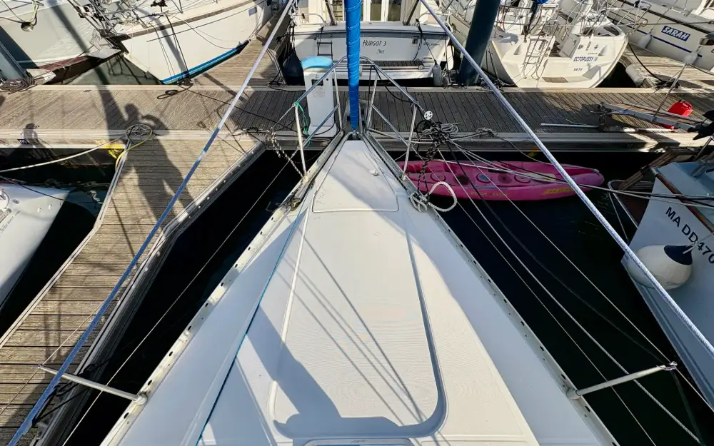 slider 9 Beneteau Oceanis 370