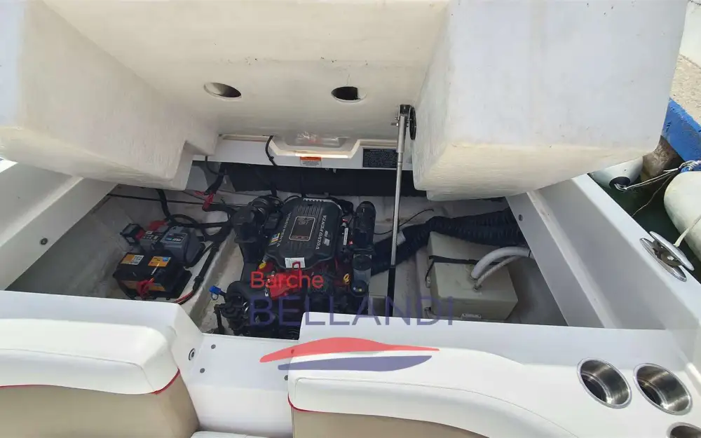 slider 15 Rinker  276 Captiva