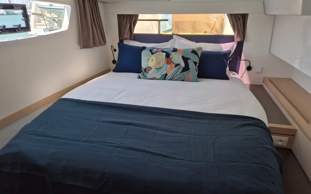 slider 17 Fountaine Pajot Tanna 47