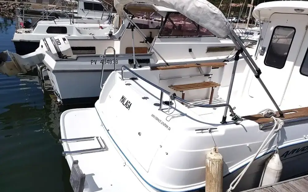 slider 6 Arvor 215