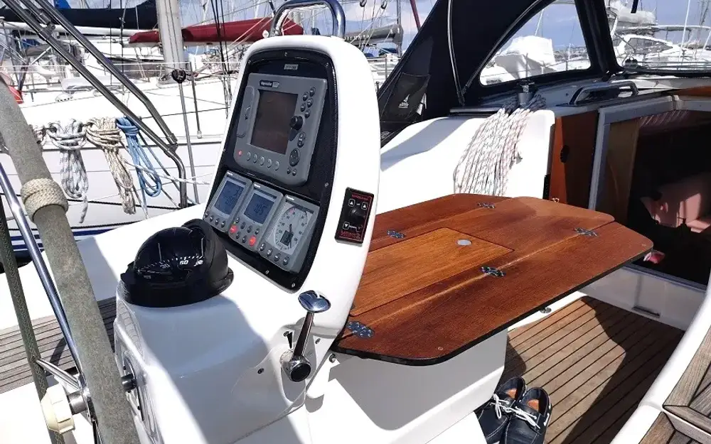slider 18 Bavaria  31 Cruiser