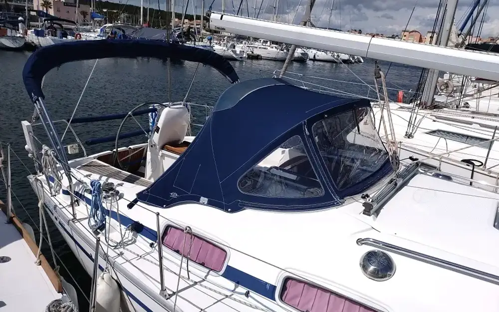 slider 2 Bavaria  31 Cruiser