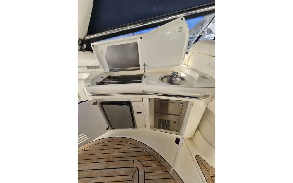 slider 25 Cranchi Mediterranee 50