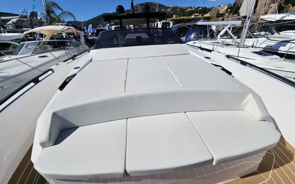 slider 15 Rio Yachts Daytona 50