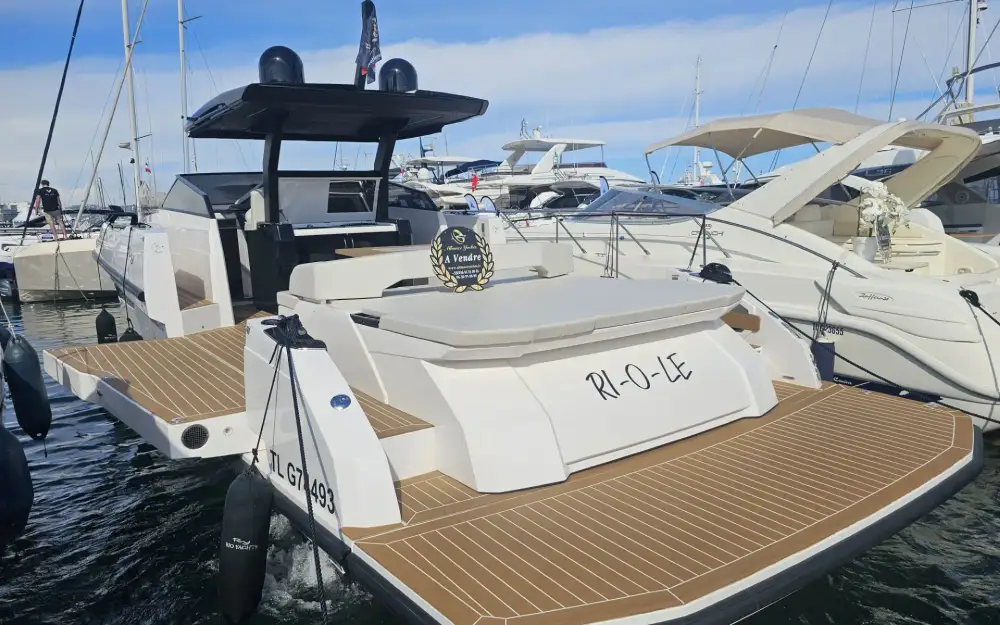slider 3 Rio Yachts Daytona 50