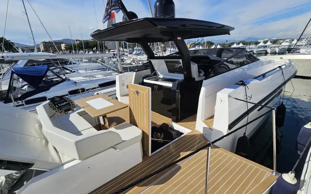 slider 6 Rio Yachts Daytona 50