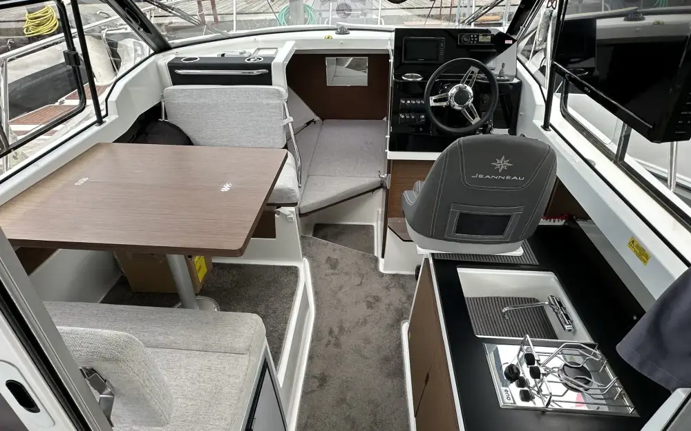 slider 15 Jeanneau Merry Fisher 795 Serie 2