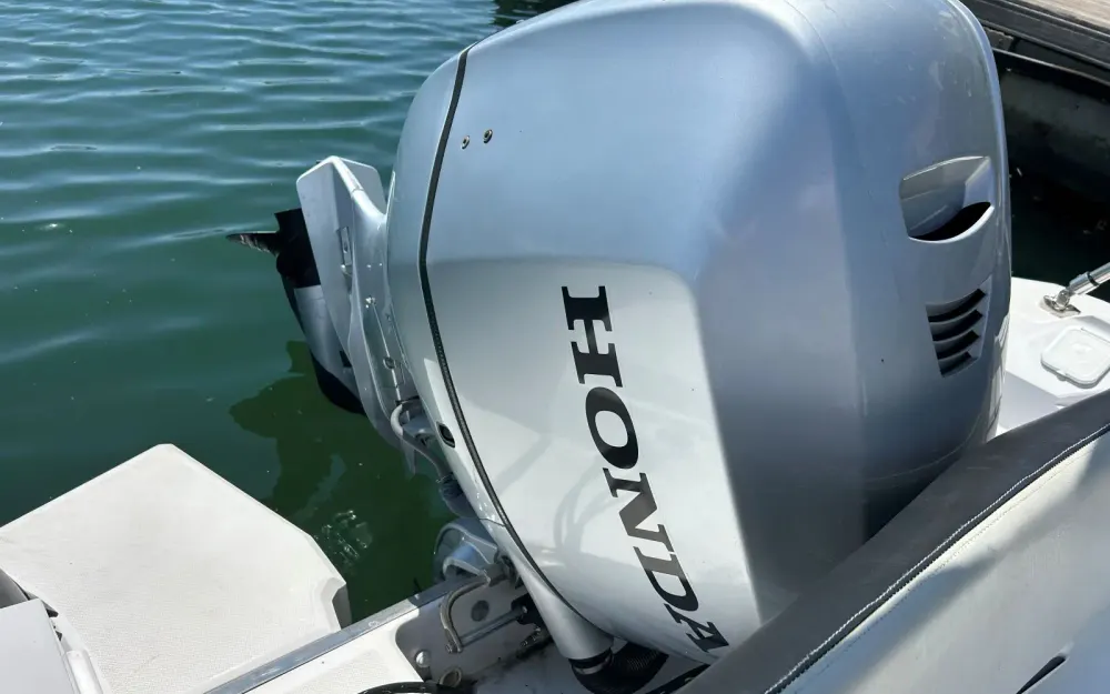 slider 11 Ranieri Cayman 21 Sport