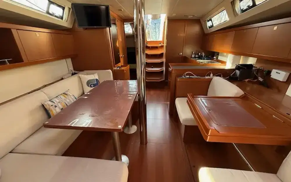 slider 12 Beneteau Oceanis 41