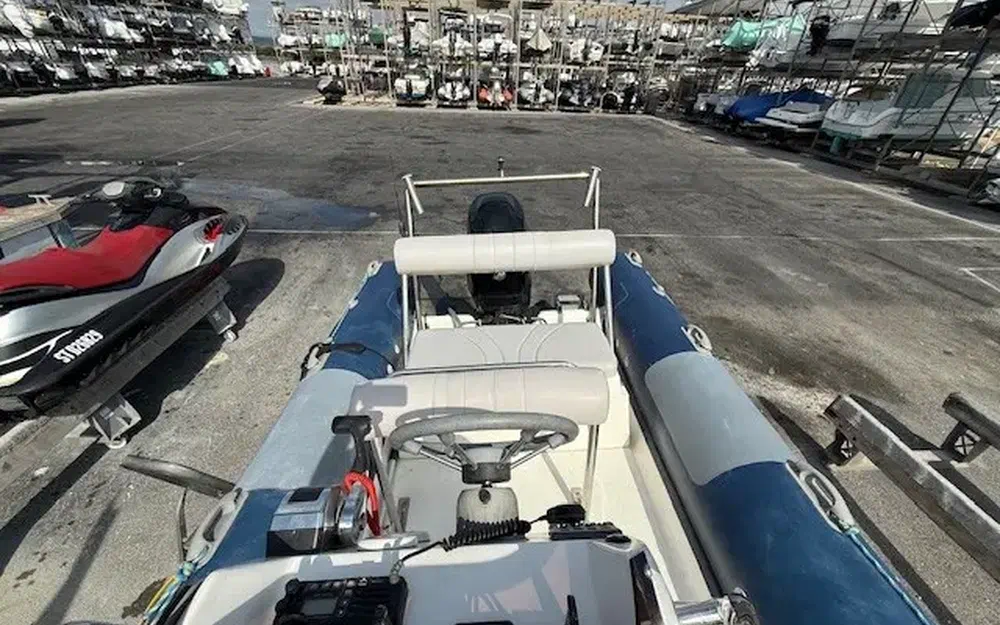 slider 13 Sting Ray Marine Centaure 5.8