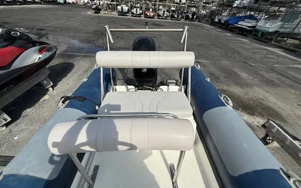 slider 14 Sting Ray Marine Centaure 5.8