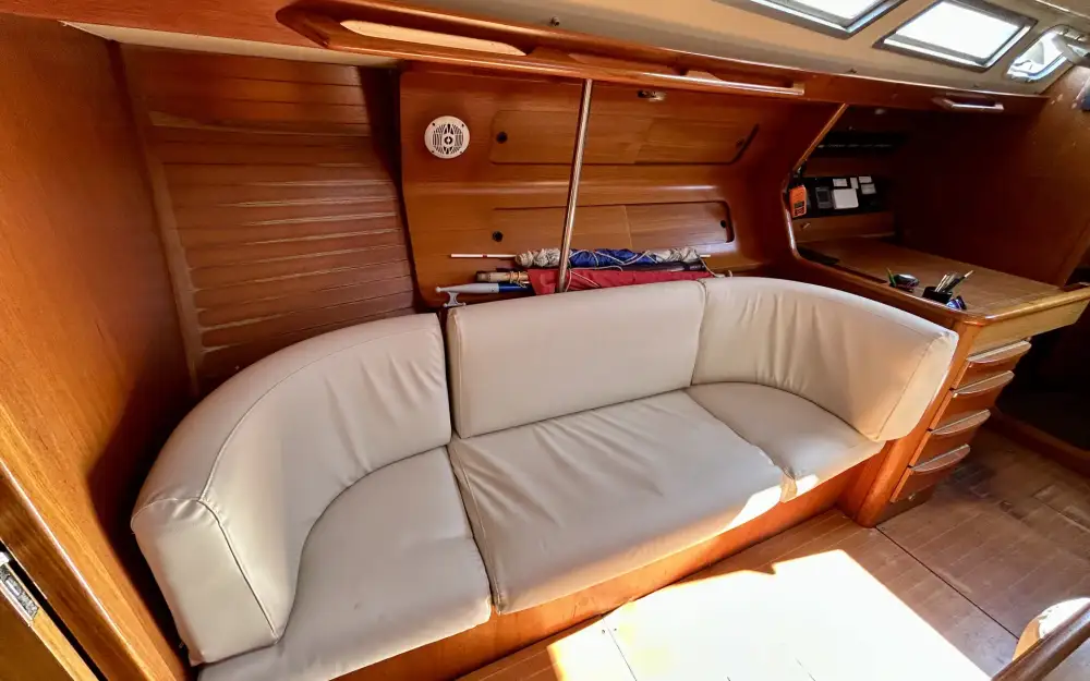 slider 8 Grand Soleil  42