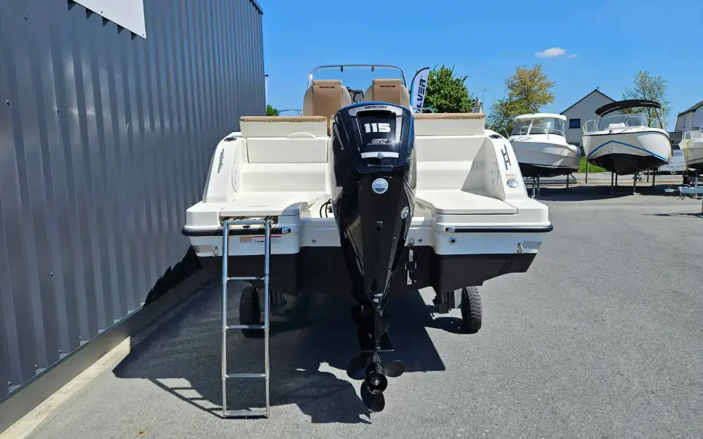 slider 11 Quicksilver Activ 605 Open