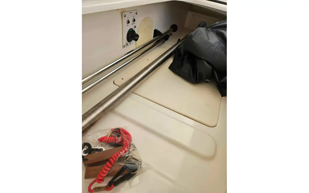 slider 8 Quicksilver Activ 605 Open