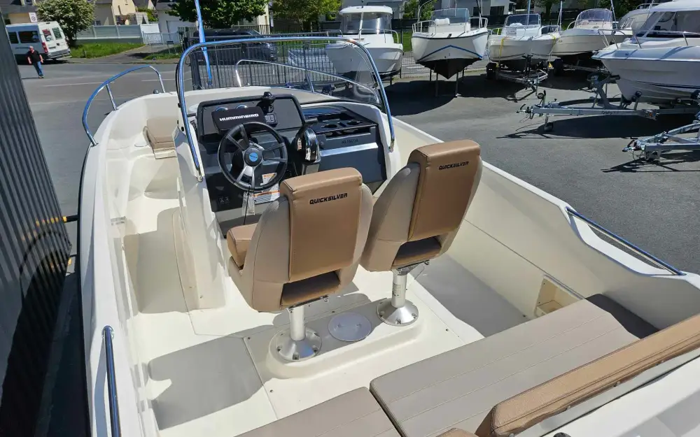 slider 6 Quicksilver Activ 605 Open