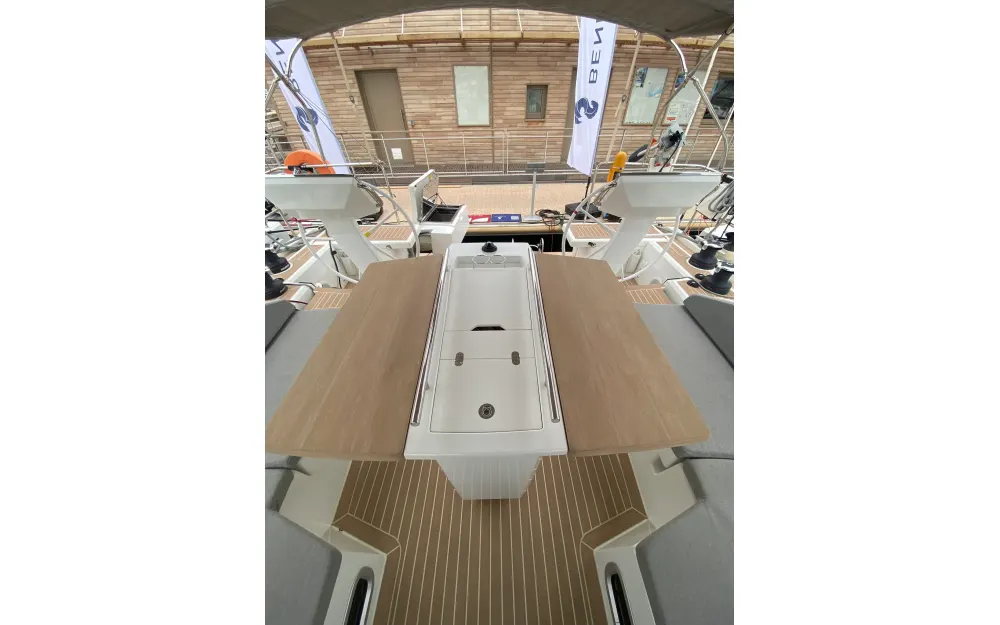 slider 5 Beneteau Oceanis 46.1