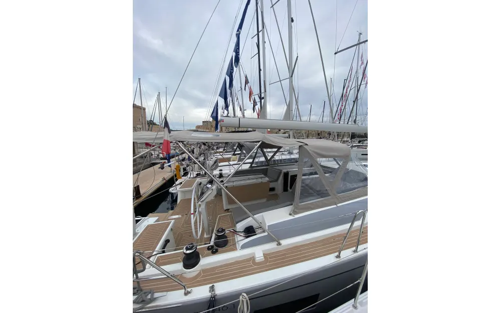 slider 0 Beneteau Oceanis 46.1