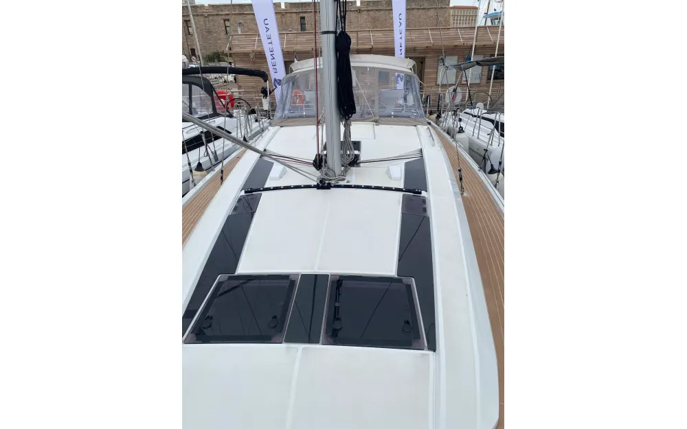 slider 16 Beneteau Oceanis 46.1
