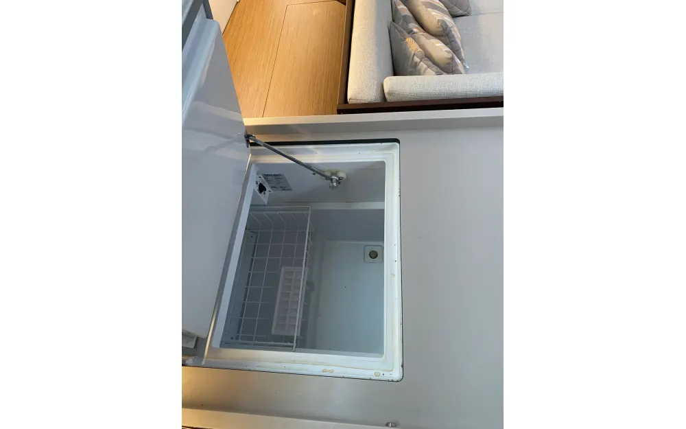 slider 33 Beneteau Oceanis 46.1