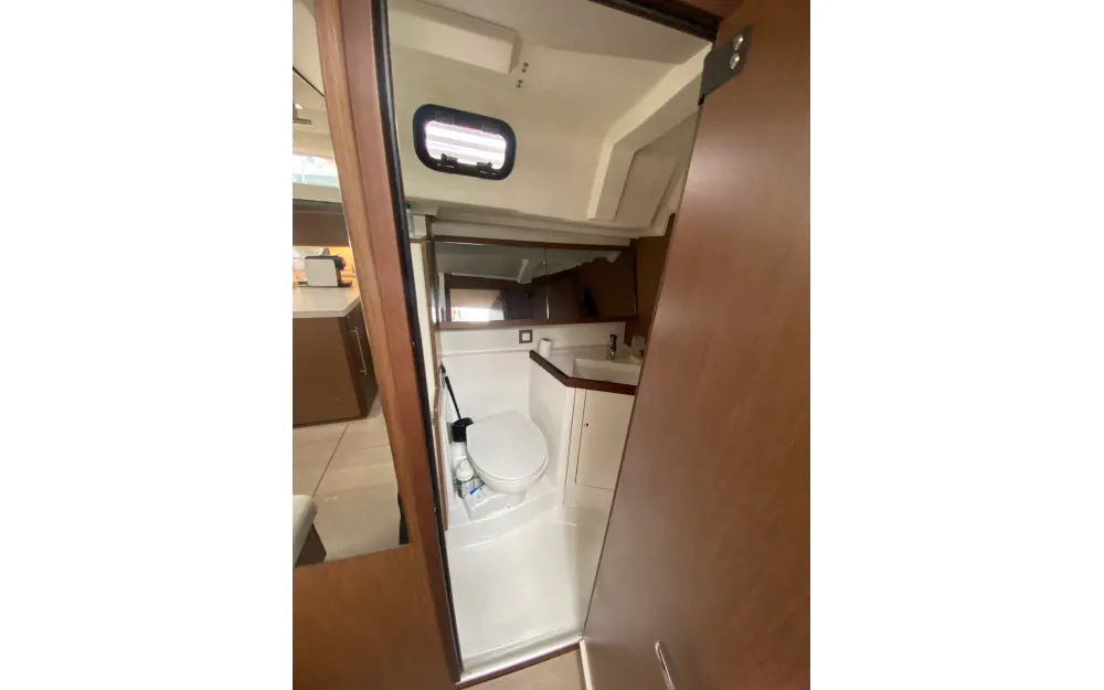 slider 36 Beneteau Oceanis 46.1
