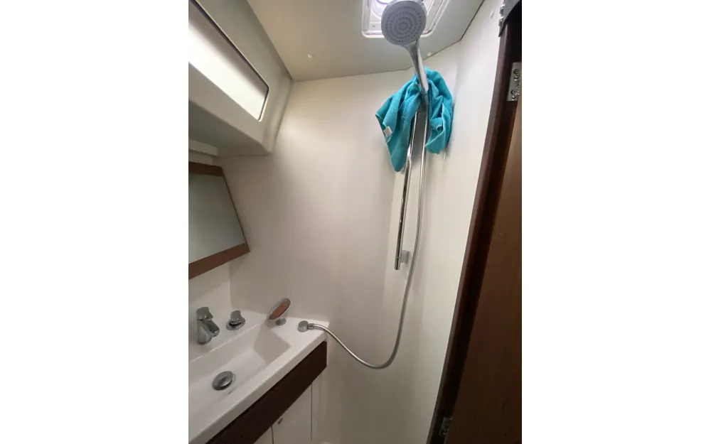 slider 48 Beneteau Oceanis 46.1