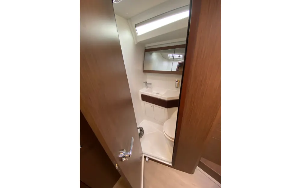 slider 51 Beneteau Oceanis 46.1