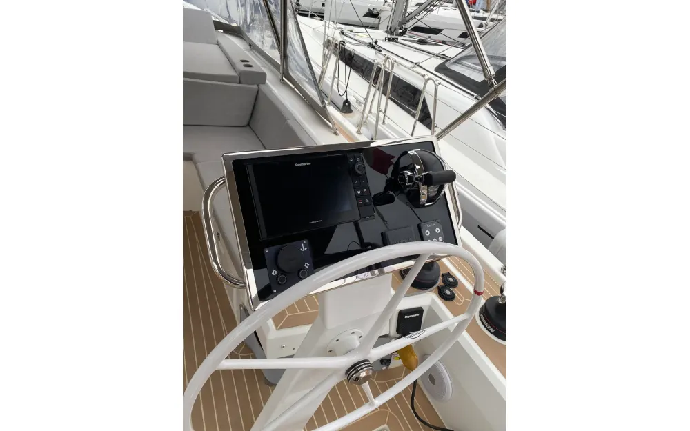slider 4 Beneteau Oceanis 46.1