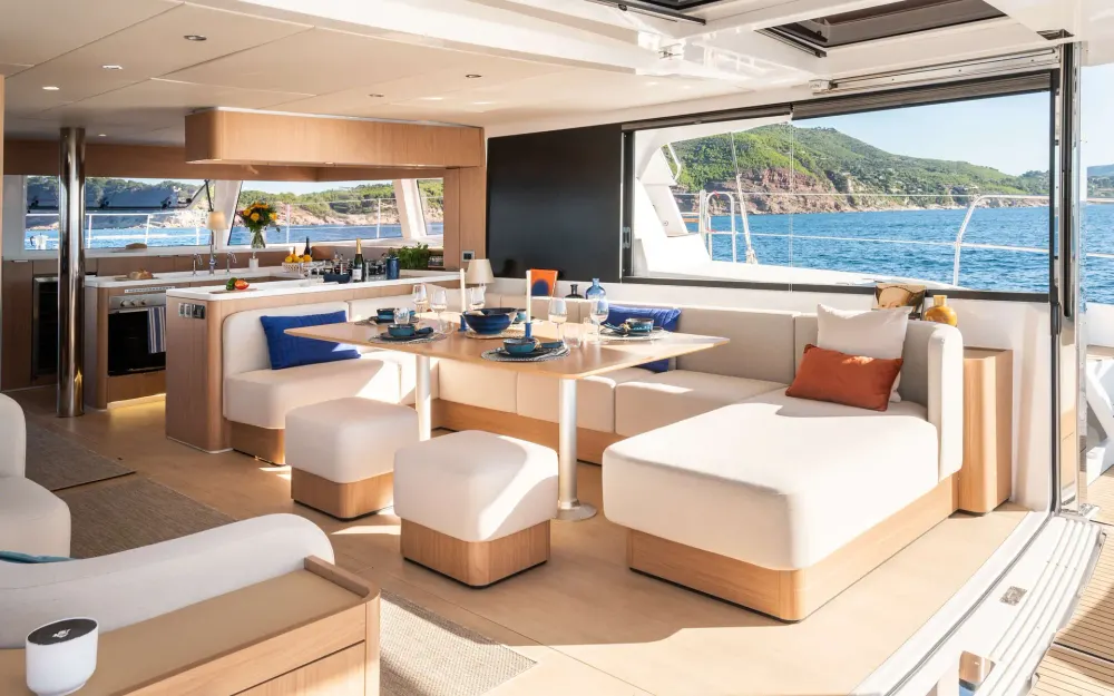 slider 23 Bali Catamarans Bali 5.8