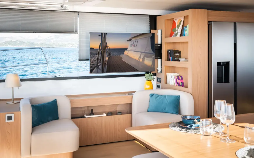 slider 25 Bali Catamarans Bali 5.8