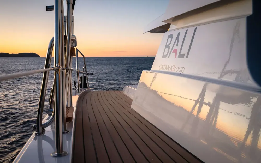 slider 3 Bali Catamarans Bali 5.8