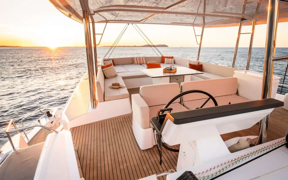 slider 7 Bali Catamarans Bali 5.8