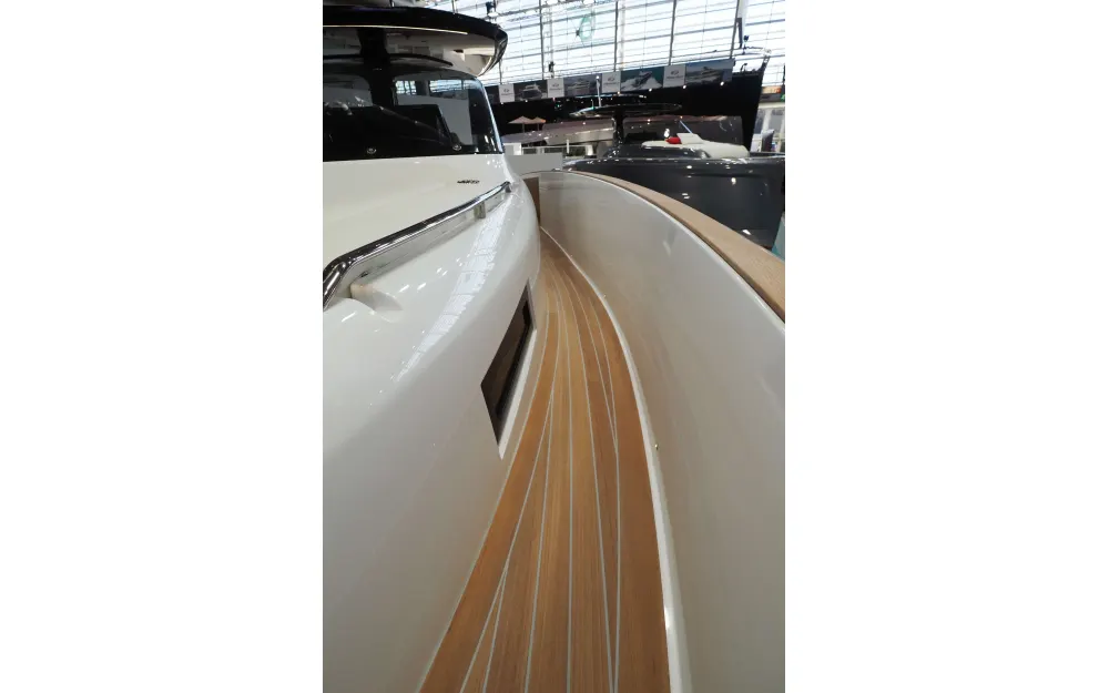 slider 12 Solaris Power SOLARIS POWER 44 OPEN