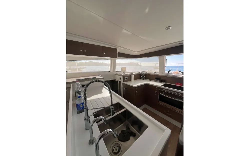 slider 18 Bali Catamarans Bali 4.2