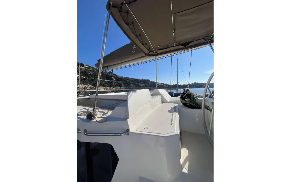 slider 7 Bali Catamarans Bali 4.2