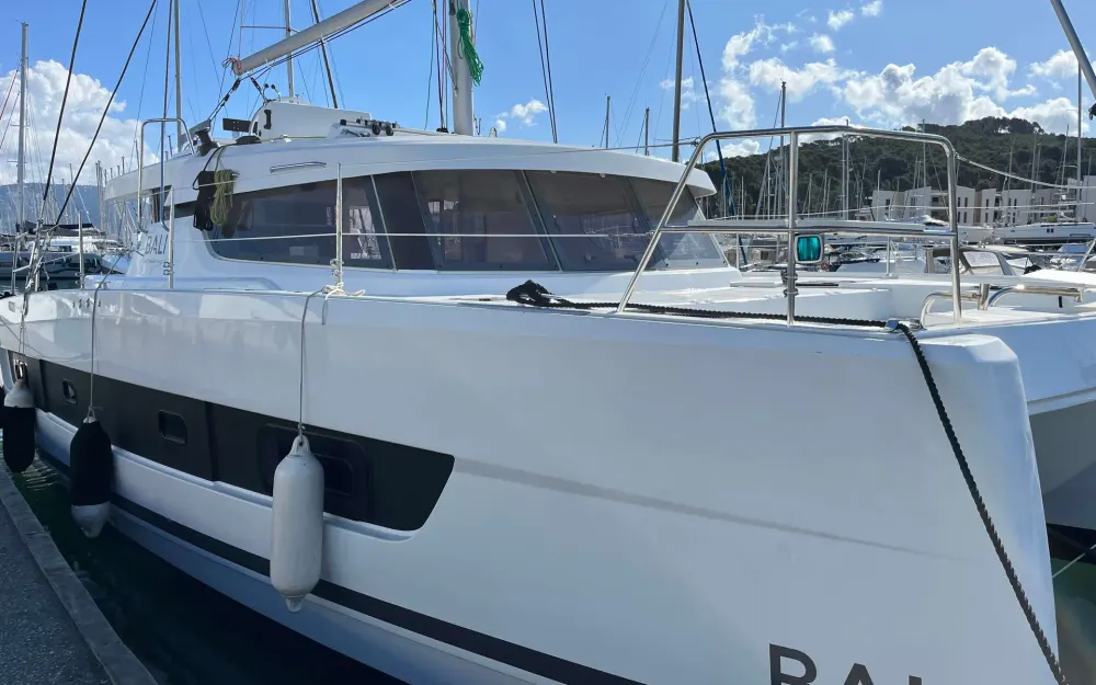slider 0 Bali Catamarans Catspace