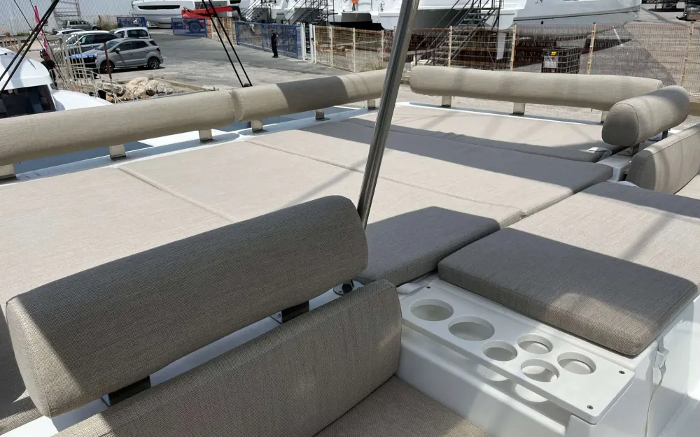 slider 21 Bali Catamarans Catspace