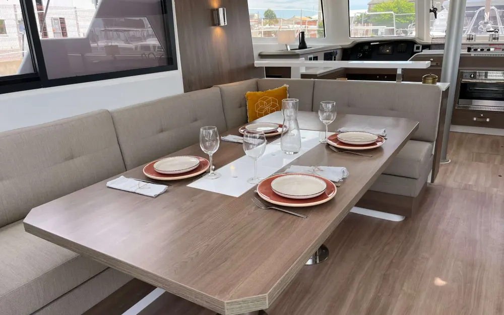 slider 4 Bali Catamarans Catspace