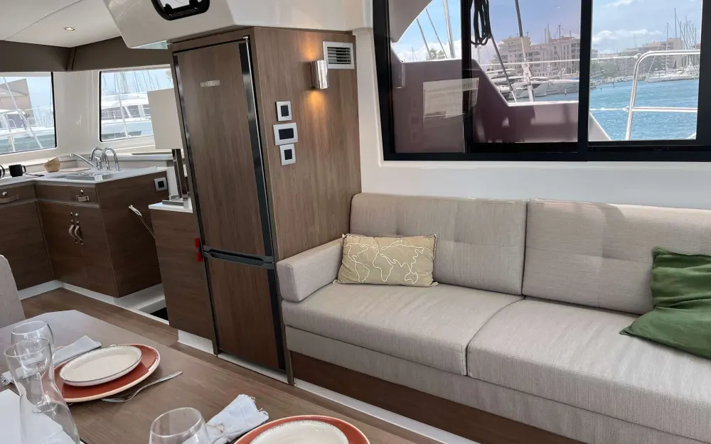 slider 5 Bali Catamarans Catspace
