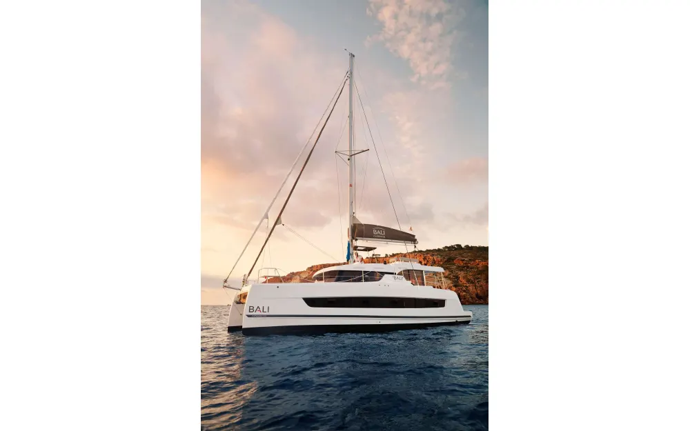slider 2 Bali Catamarans Catspace